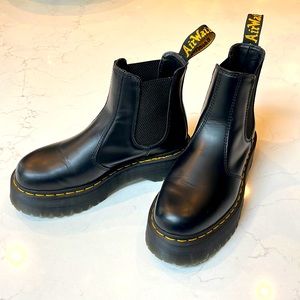 Dr Martens Chelsea Platform size 8